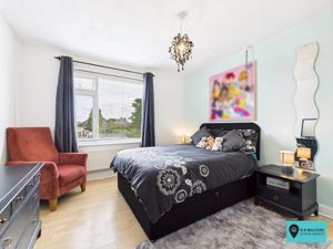 Bedroom- click for photo gallery
